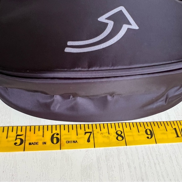 Kuoromi Black and Pink Crossbody Bag - Picture 8 of 16